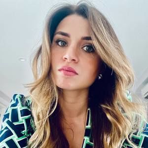 Meet your Posher, Camilla